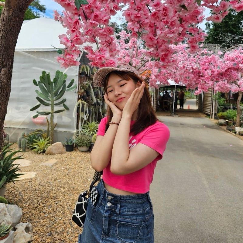 แพรว