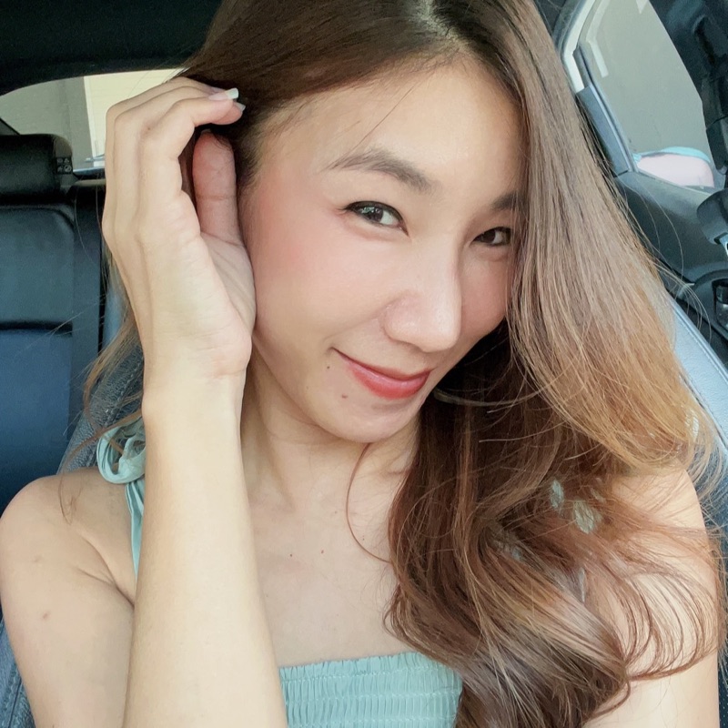 ชม