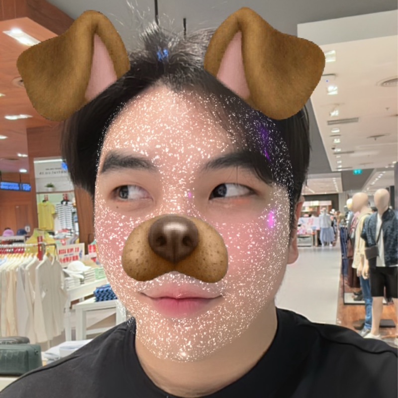 อภิสิทธิ์ ตันปลูก