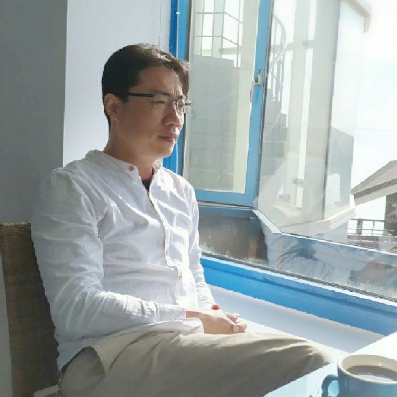 Vayk ‧ 莊的頭像