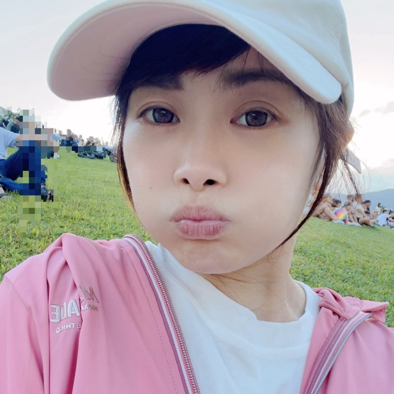 蕭**