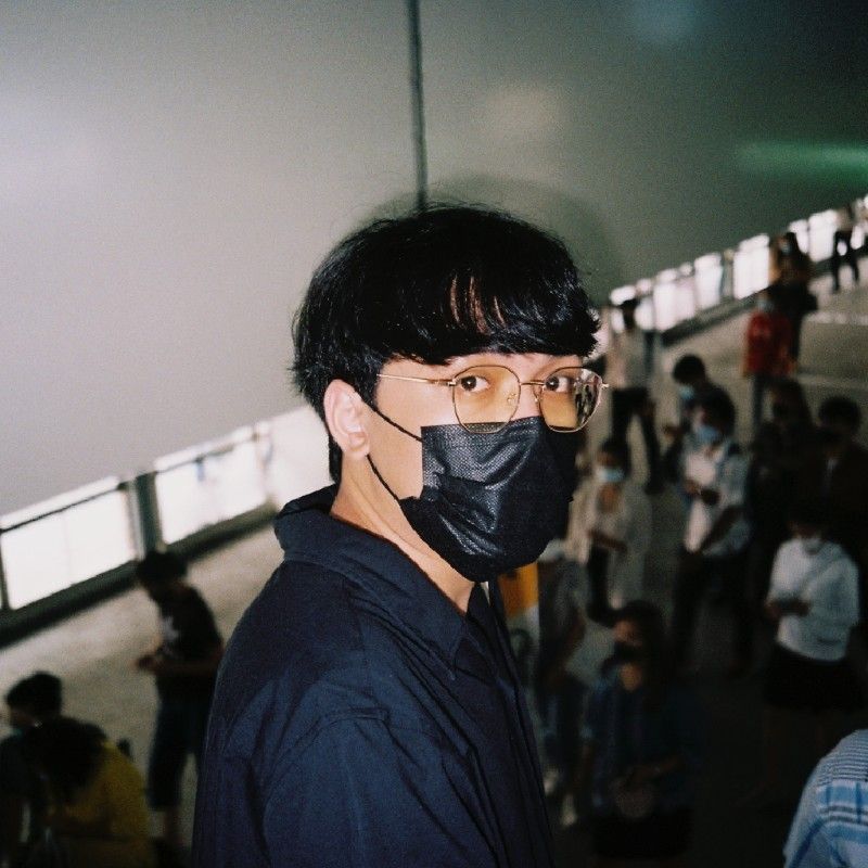 เอฟ