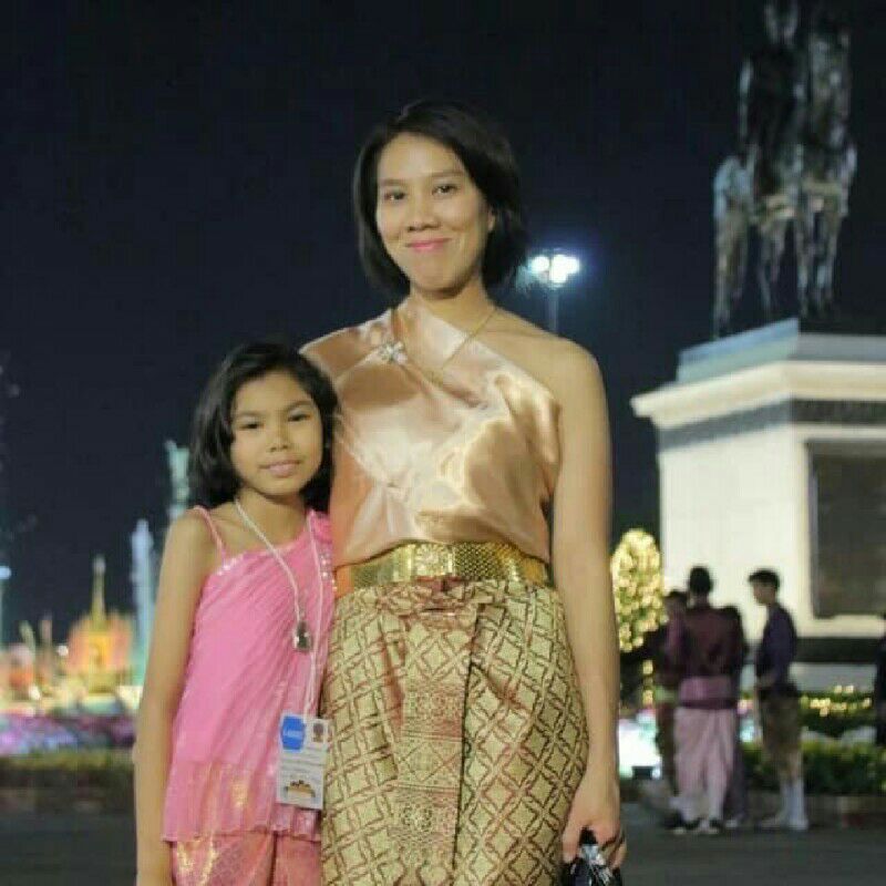 กิ๊บ