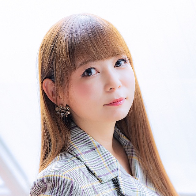 中川翔子 | LINE Official Account