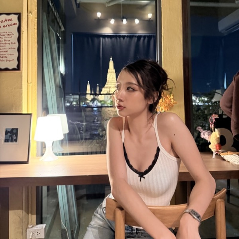 แพรว