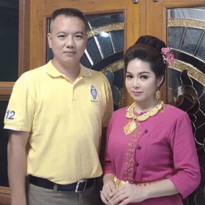 ขนมปัง