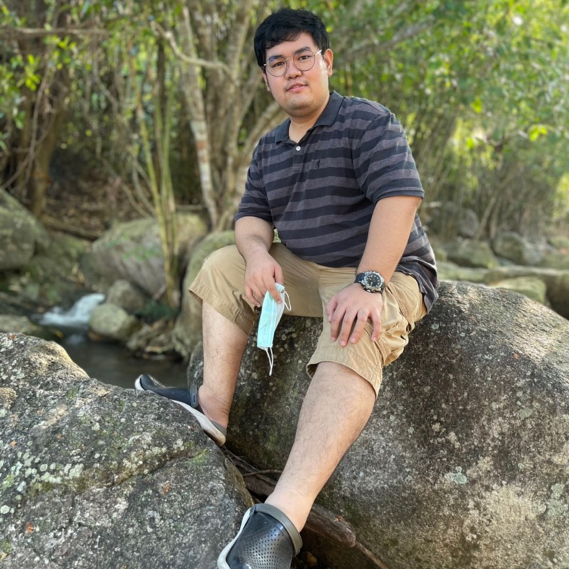 สุพินิจ บอส
