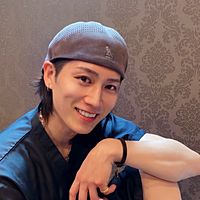 Show profile photo