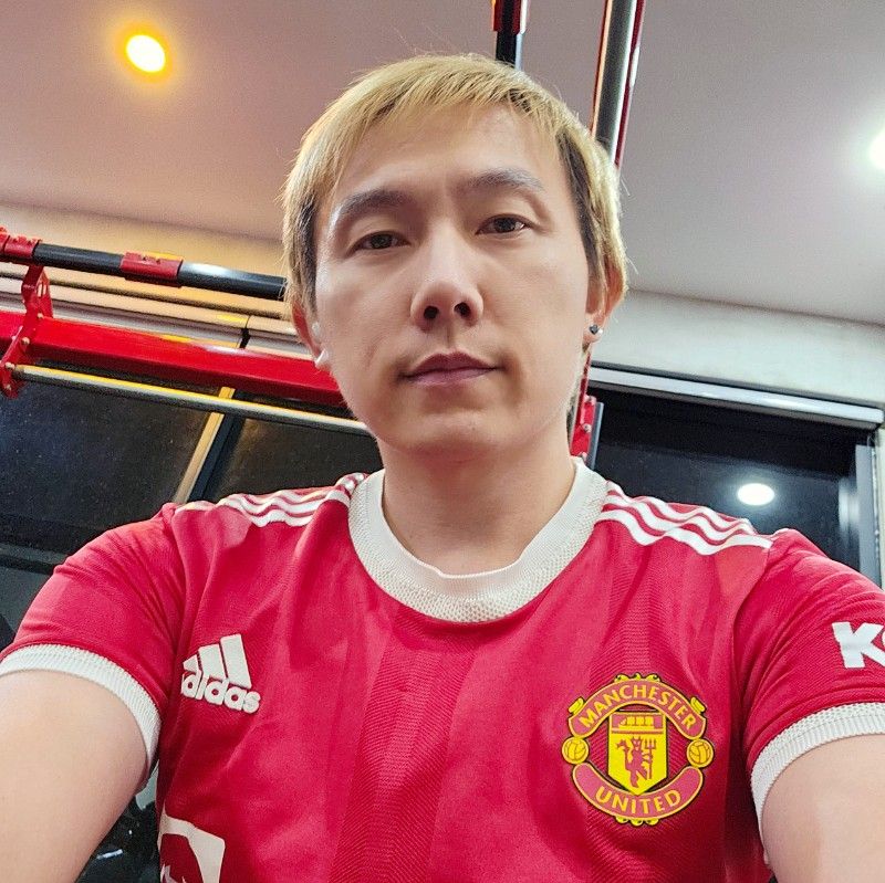 วี