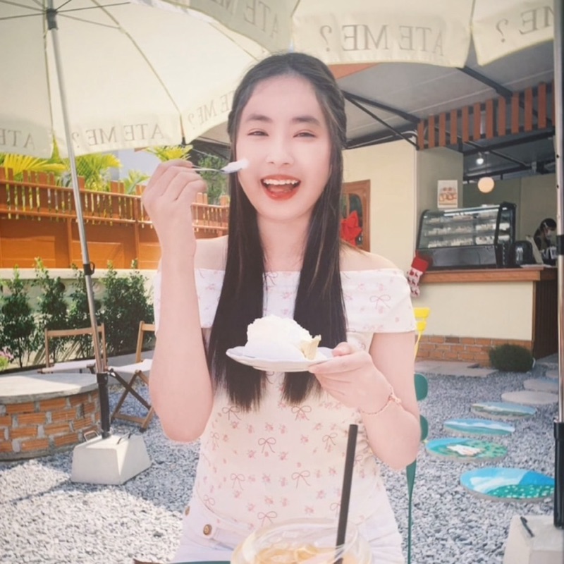โบว์วี่