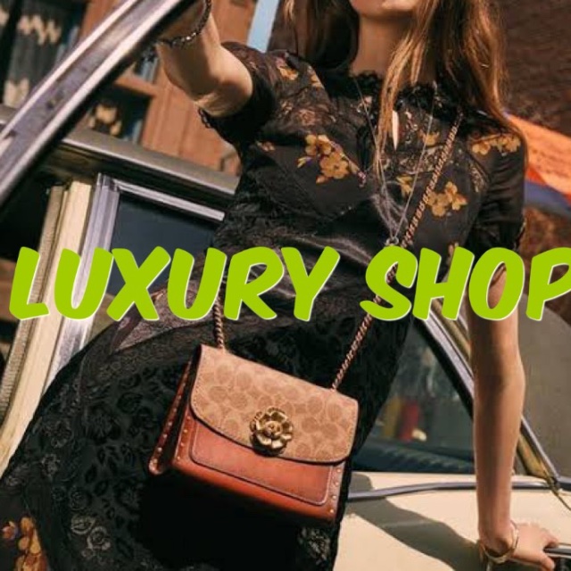 Coach | LINE SHOPPING