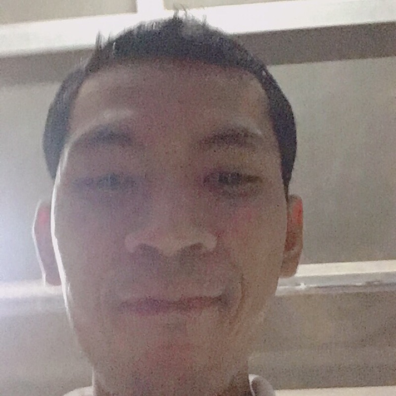 ก้อง