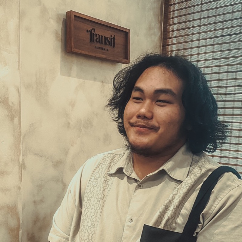 บลู