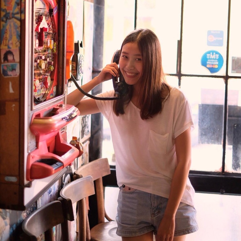 ยิ้ม