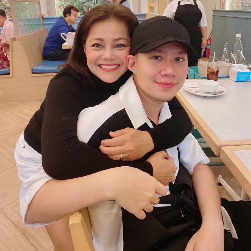 รัชนี วิฬาสถิตย์