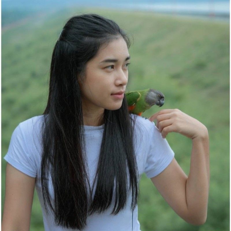 แพรว