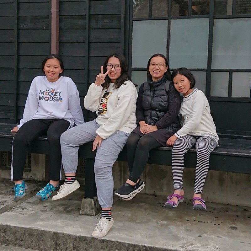 黑媽- 雅君 雅鈴 家珍的頭像