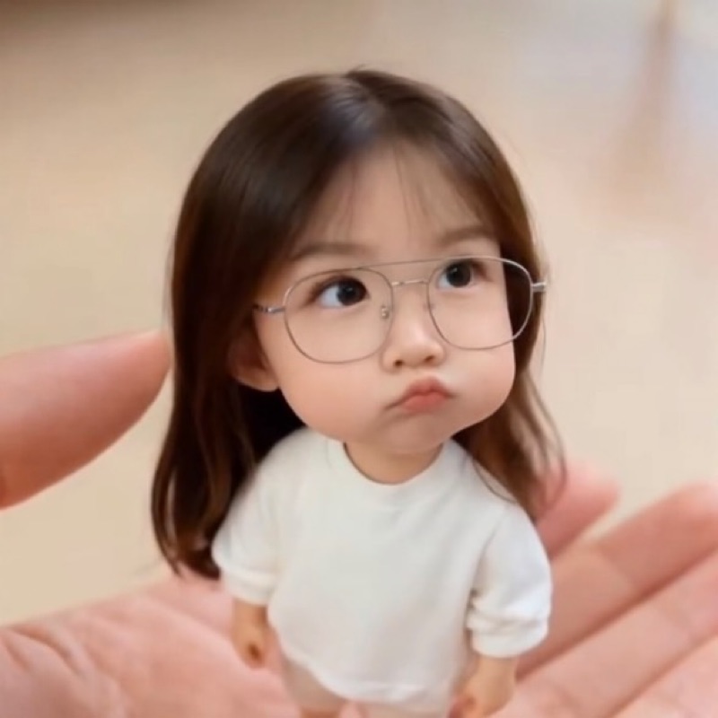 พลอยไพลิน เตจะสา