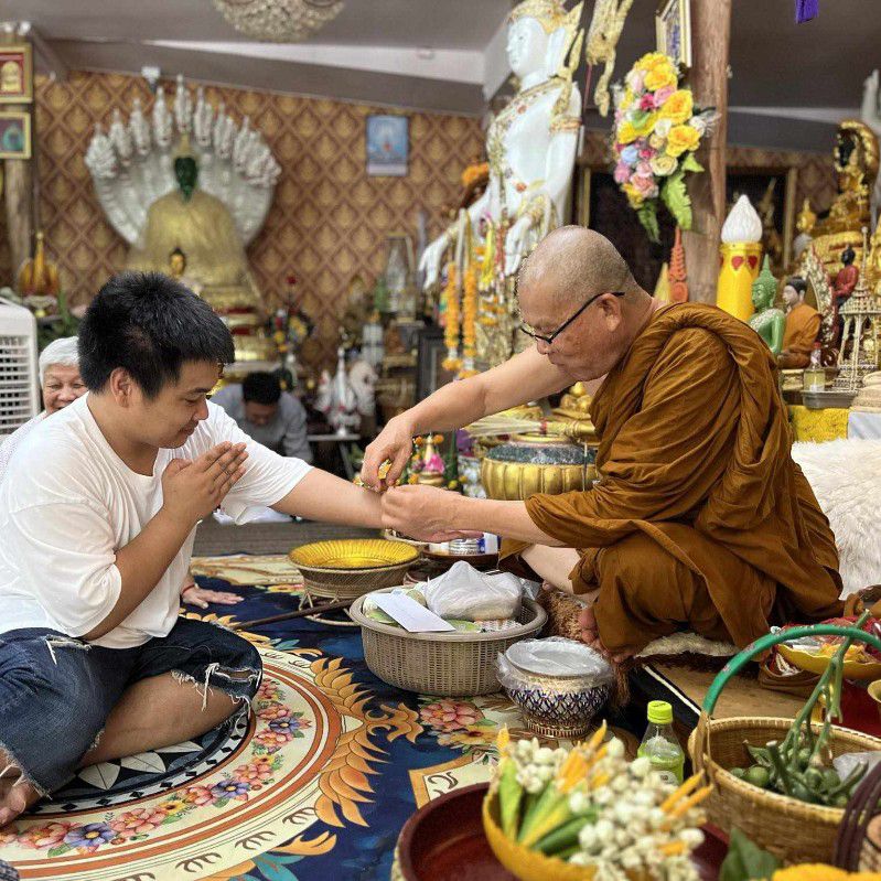 พนิตนันทื