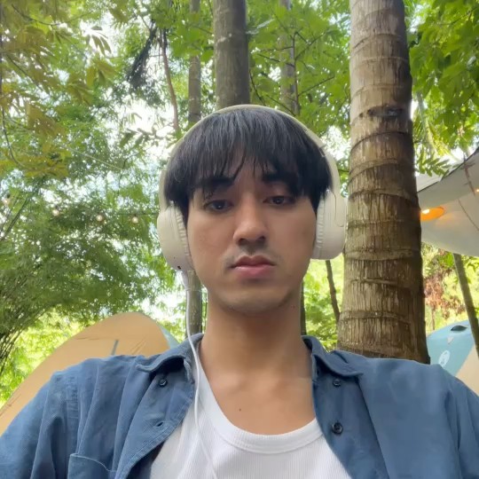 ธีรเดช หุ่นงาม