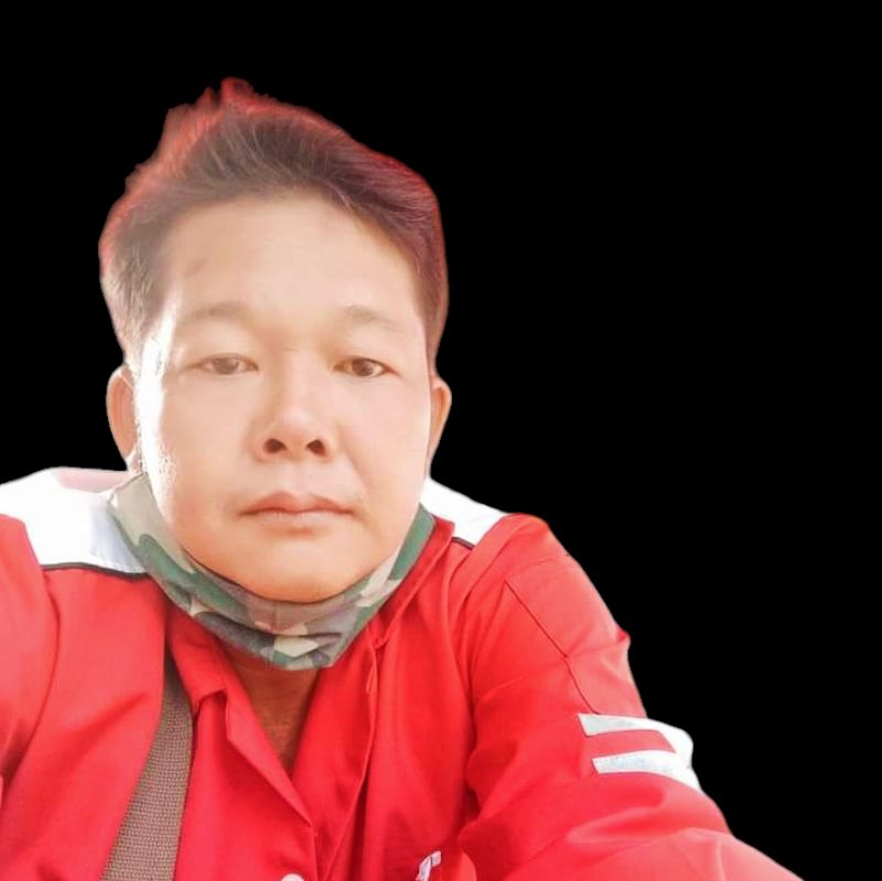 อดิสรณ์ อภิวัฒน์เดชาสกุล