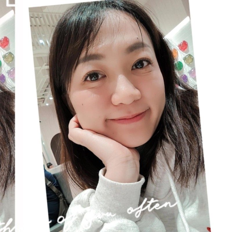尤**