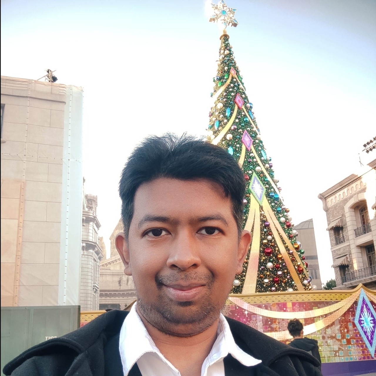 สุนทร