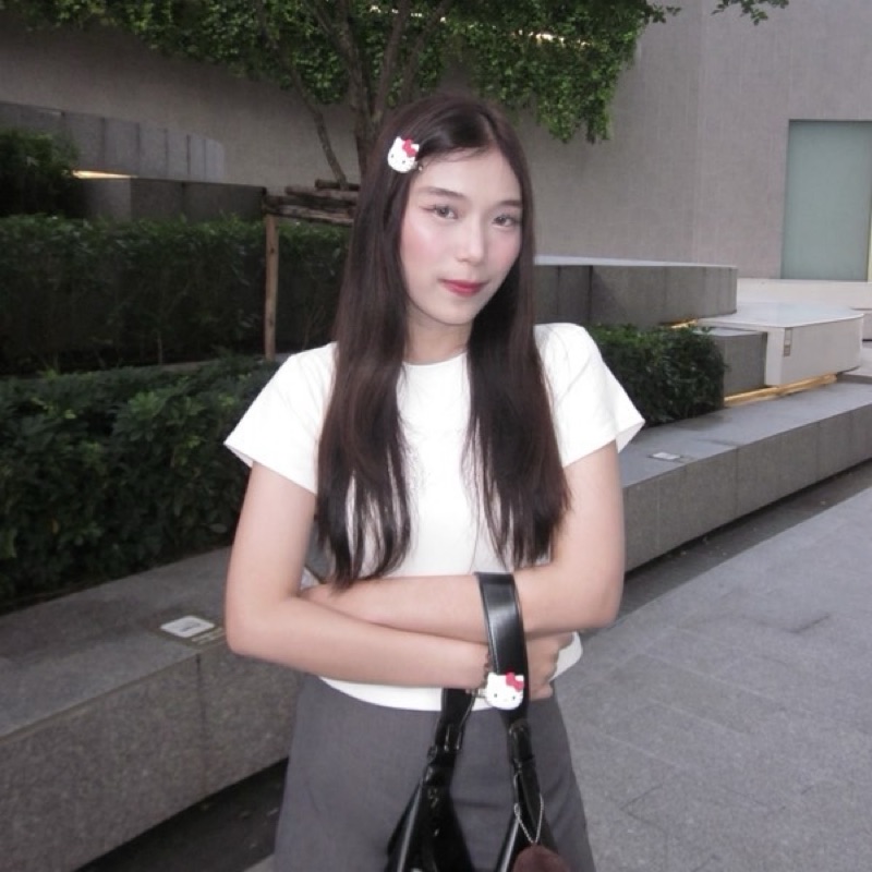 ชมพู
