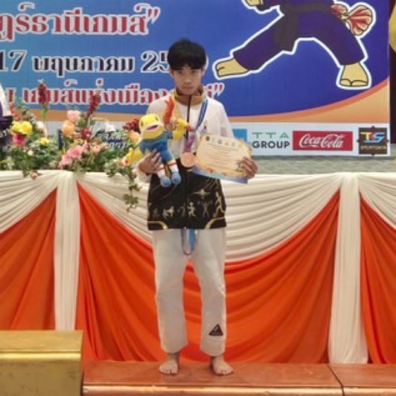 ชนนธัญ ชเนตตี