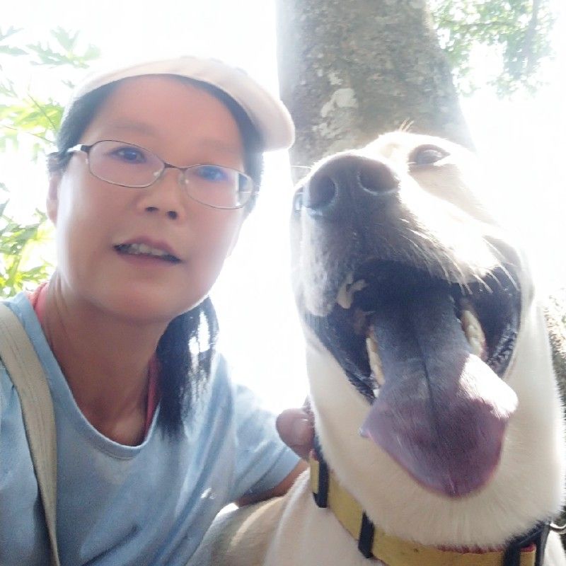 Erionwalter( 李雅麗),宜容的頭像