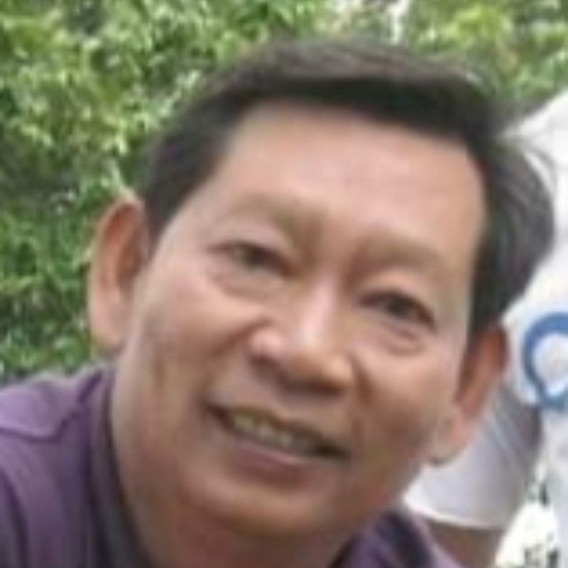 พรเทพ  ตุ้ย