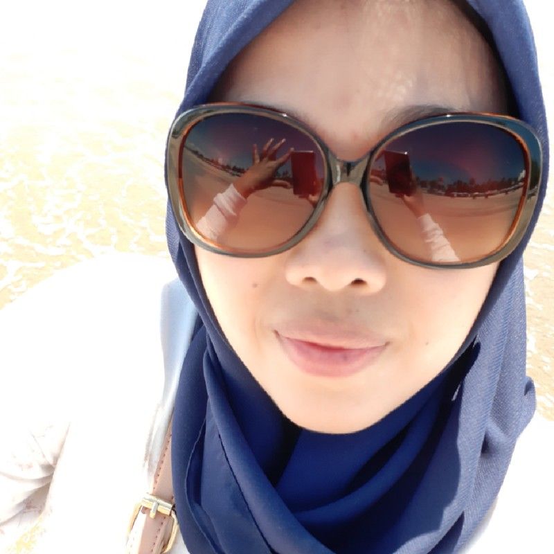 RITA YULIANA