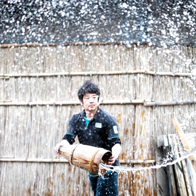 かくはな ひろし