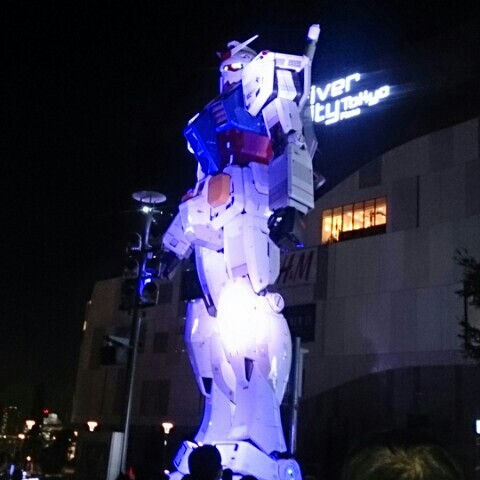 やっすー