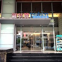 Show profile photo